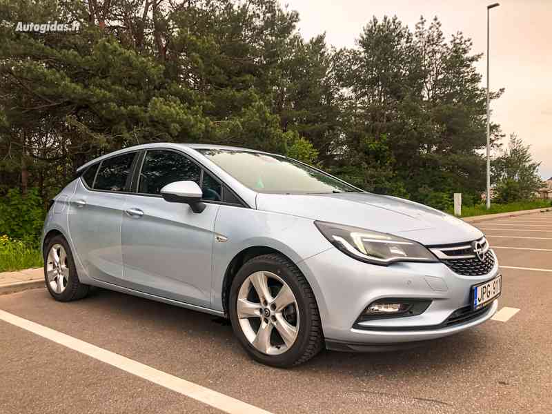 Стоимость растаможки Opel Astra 2017 года (1.4 Бензин) на автомате