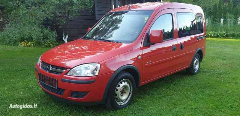 Стоимость растаможки Opel Combo 2004 года (1.4 Бензин) на механике